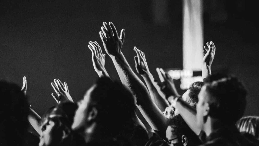 Como escolher a roupa certa para ir à igreja