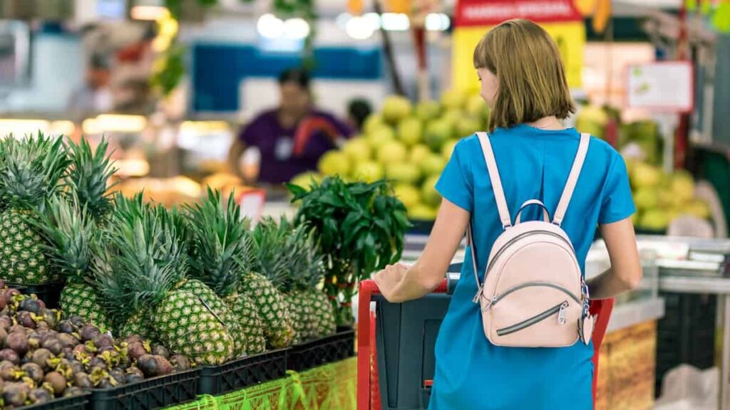 Como fazer o vale-alimentação durar mais em tempos de crise