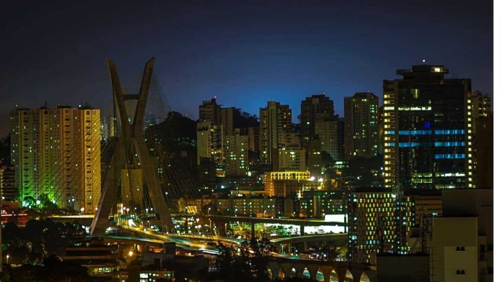 O que fazer em São Paulo a noite