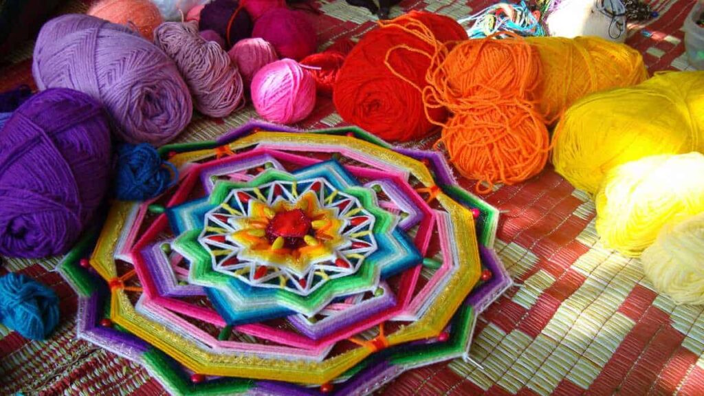 Como fazer um quadro de mandala em casa