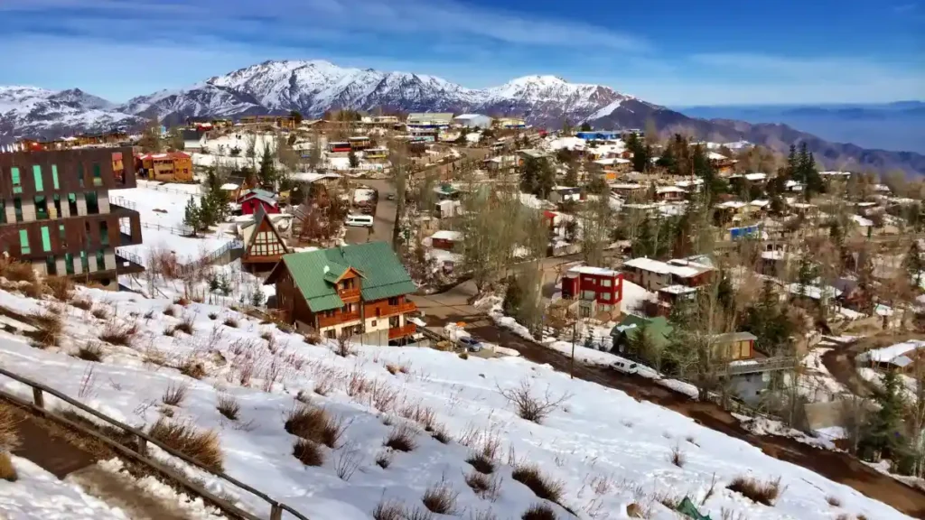 Qual a diferença de Vale Nevado e Farellones