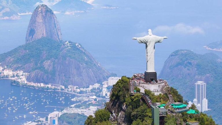 Descubra o encanto do turismo no Rio de Janeiro