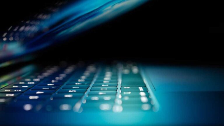 Estratégias de Cibersegurança para Mitigar Ameaças da Dark Web