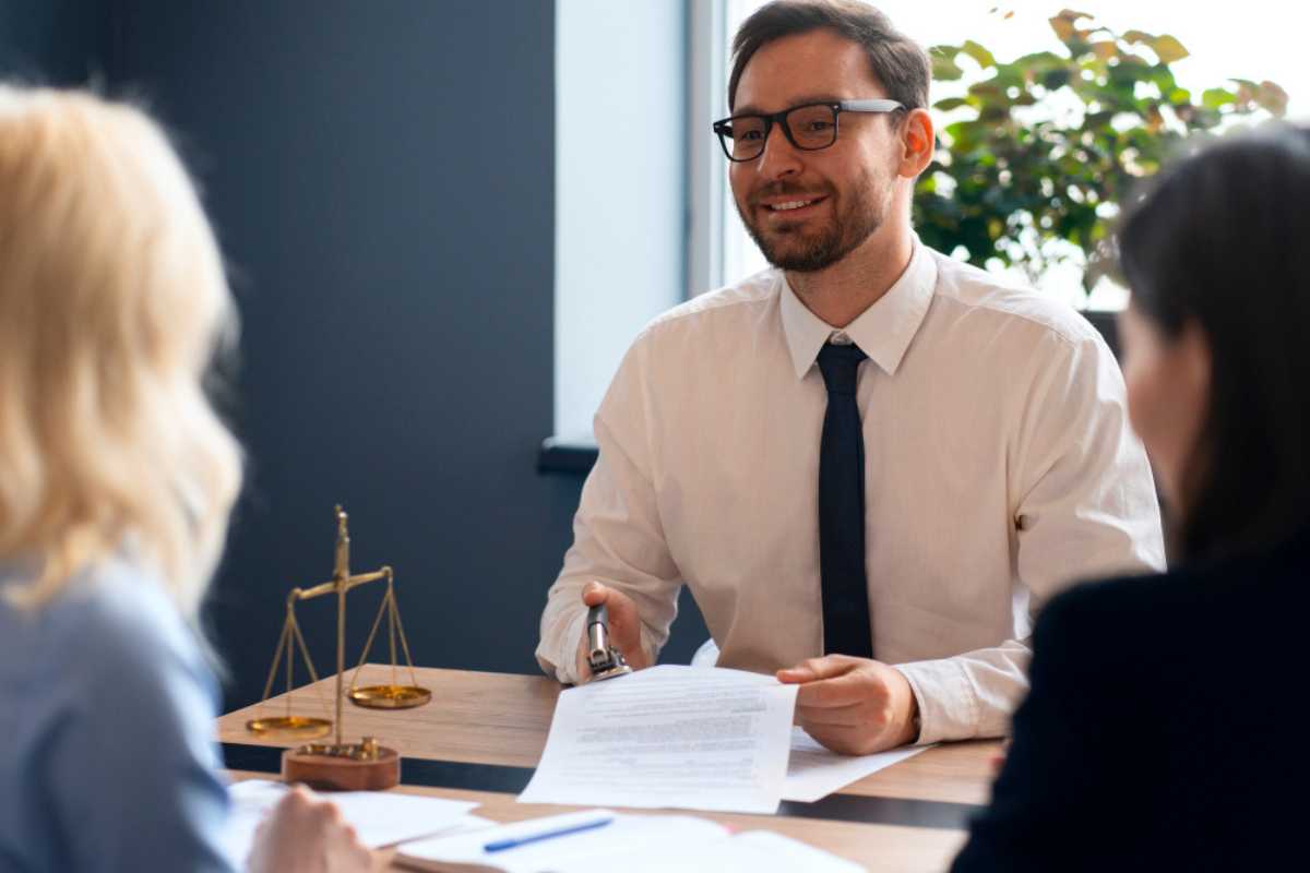 Advogado em São Paulo: sinais de que você precisa de orientação antes de assinar qualquer coisa Advogado em São Paulo: sinais de que você precisa de orientação antes de assinar qualquer coisa